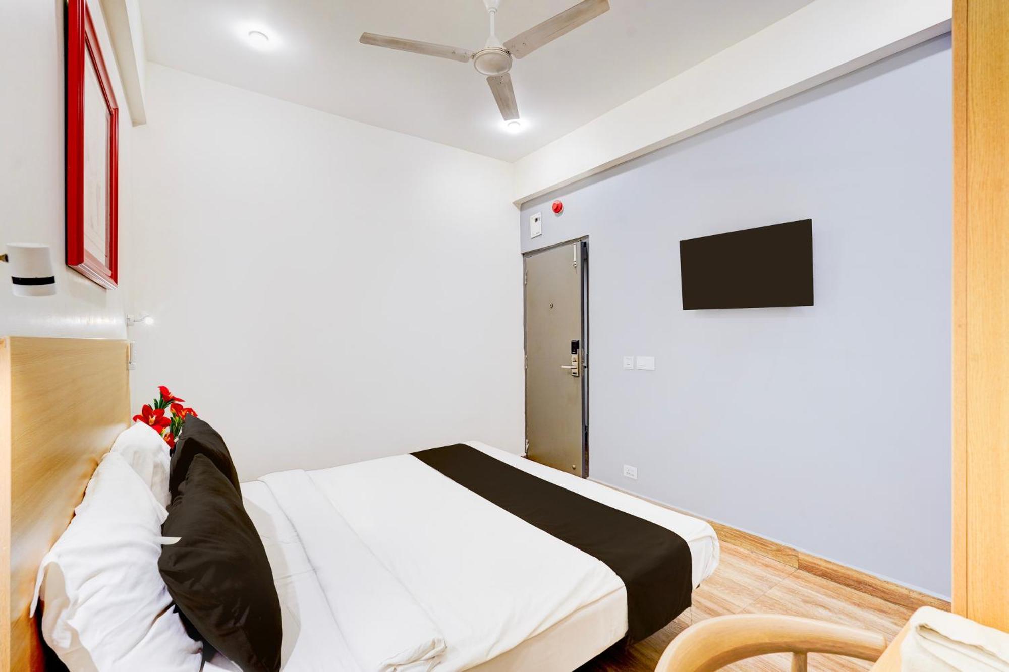 Super Townhouse Hotel Tirupati