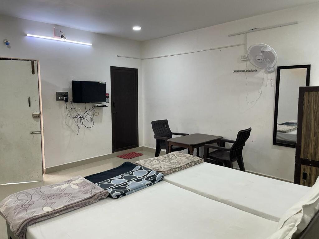 Annamaiah Serenity - Serene Boutique Escape - Tirupati - Home Stay & Home Food Service * Tirupati