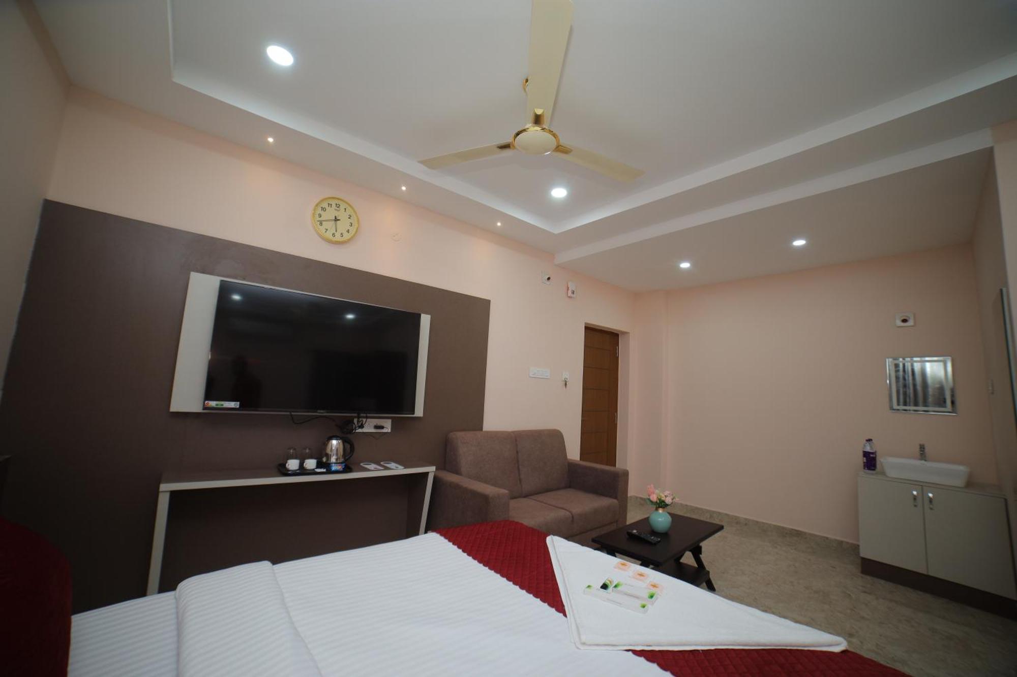 Sri Ganesh Grand Hotel Tirupati