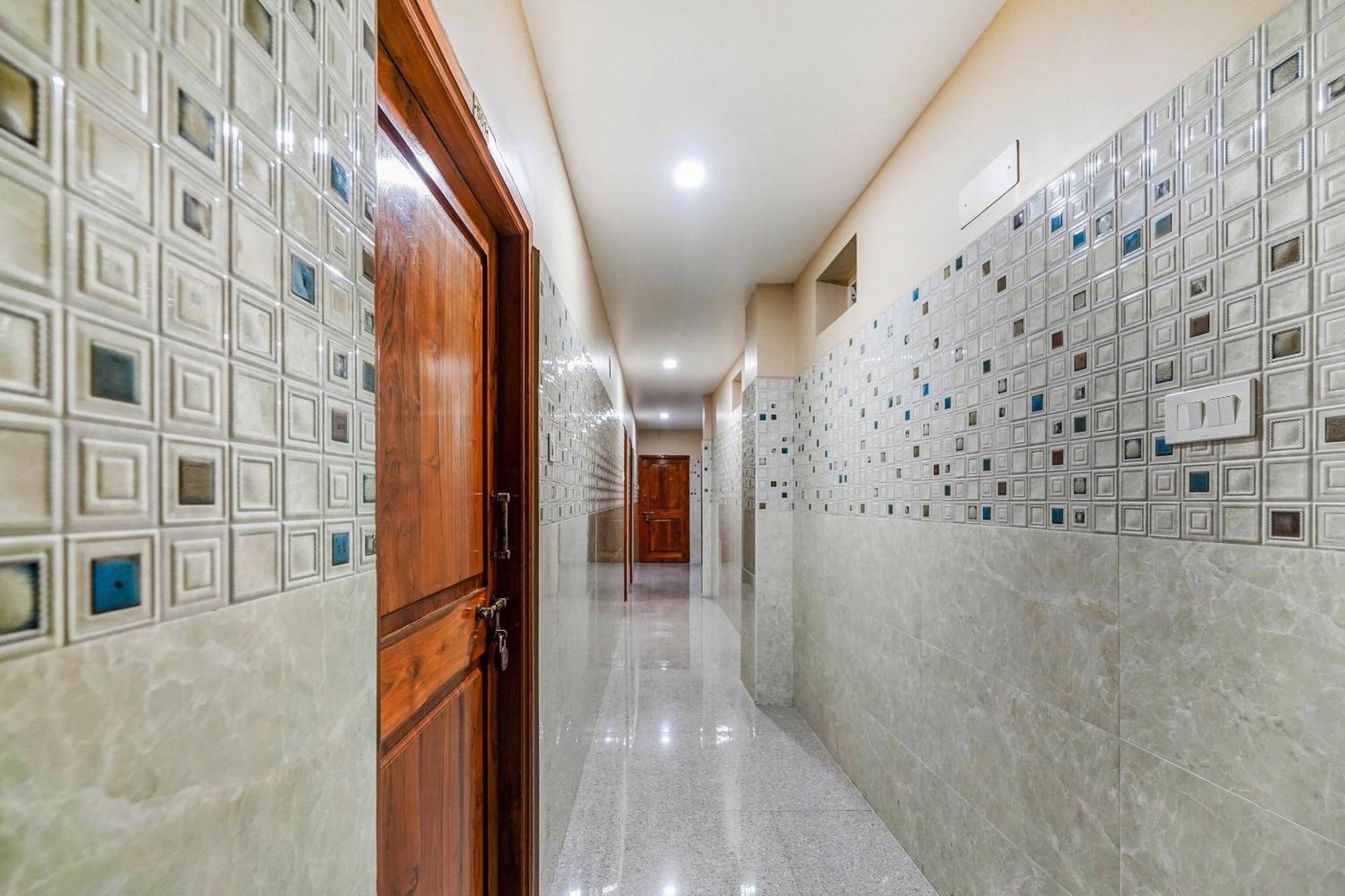 Hotel O Sree Vishnu Bhavan
