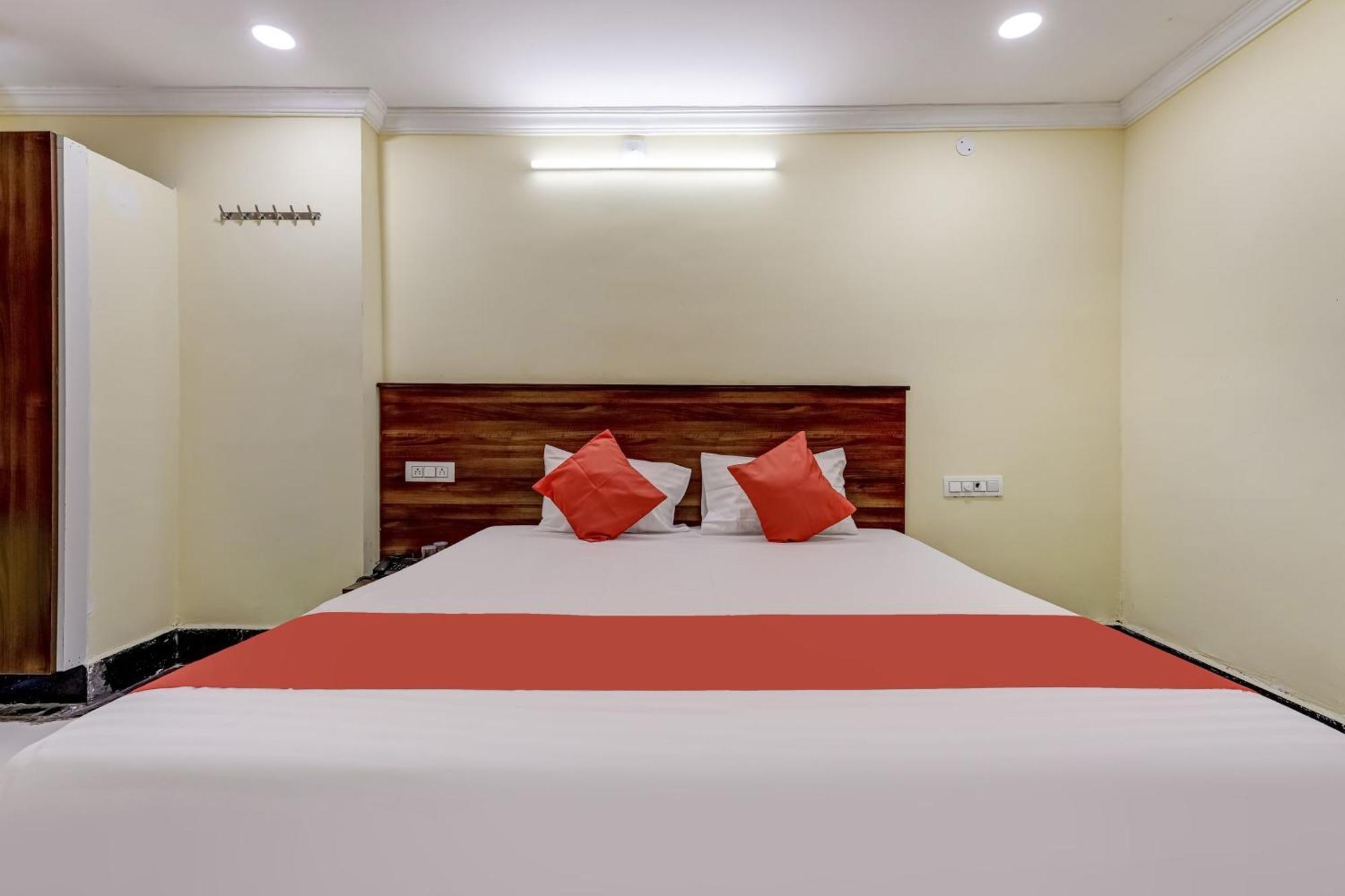 Hotel Collection O Srinivasa Residency Tirupati