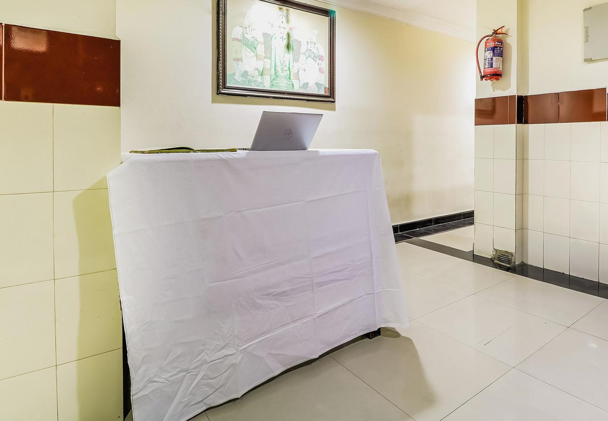 Spot On Srinivasa Residency Hotel Tirupati