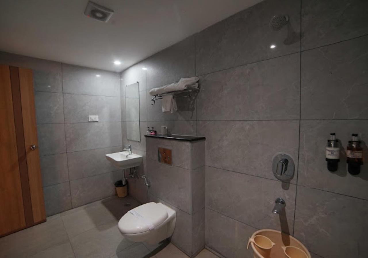 Bhimas Deluxe Hotel
