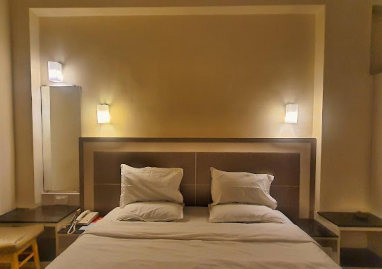 Bhimas Deluxe Hotel Tirupati
