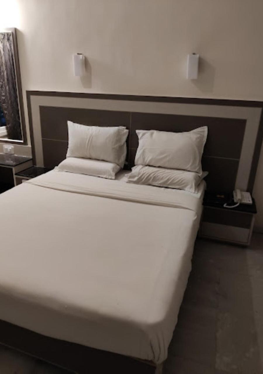 Hotel Bhimas Deluxe Tirupati