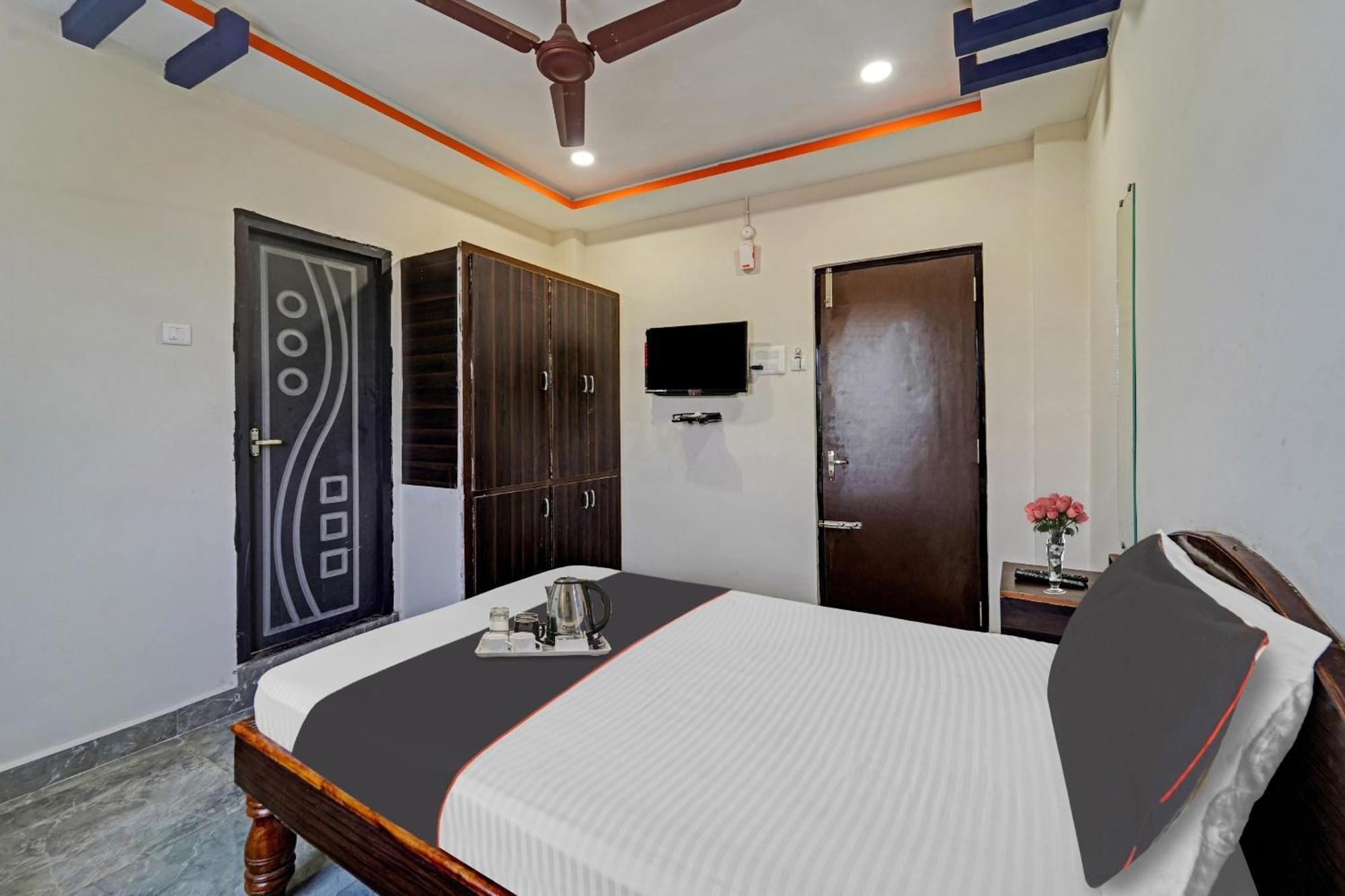 Hotel Capital O Lakshmi Residency 3*