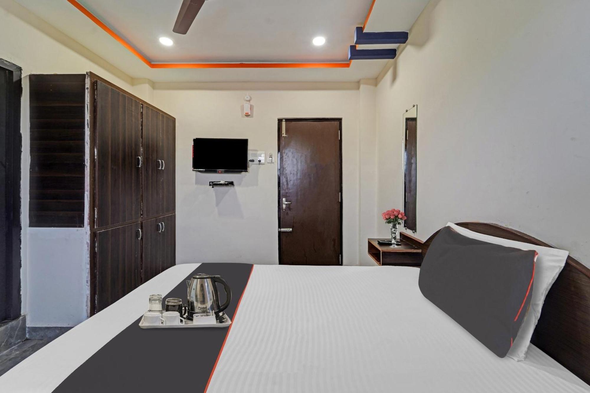 Hotel Capital O Lakshmi Residency Tirupati