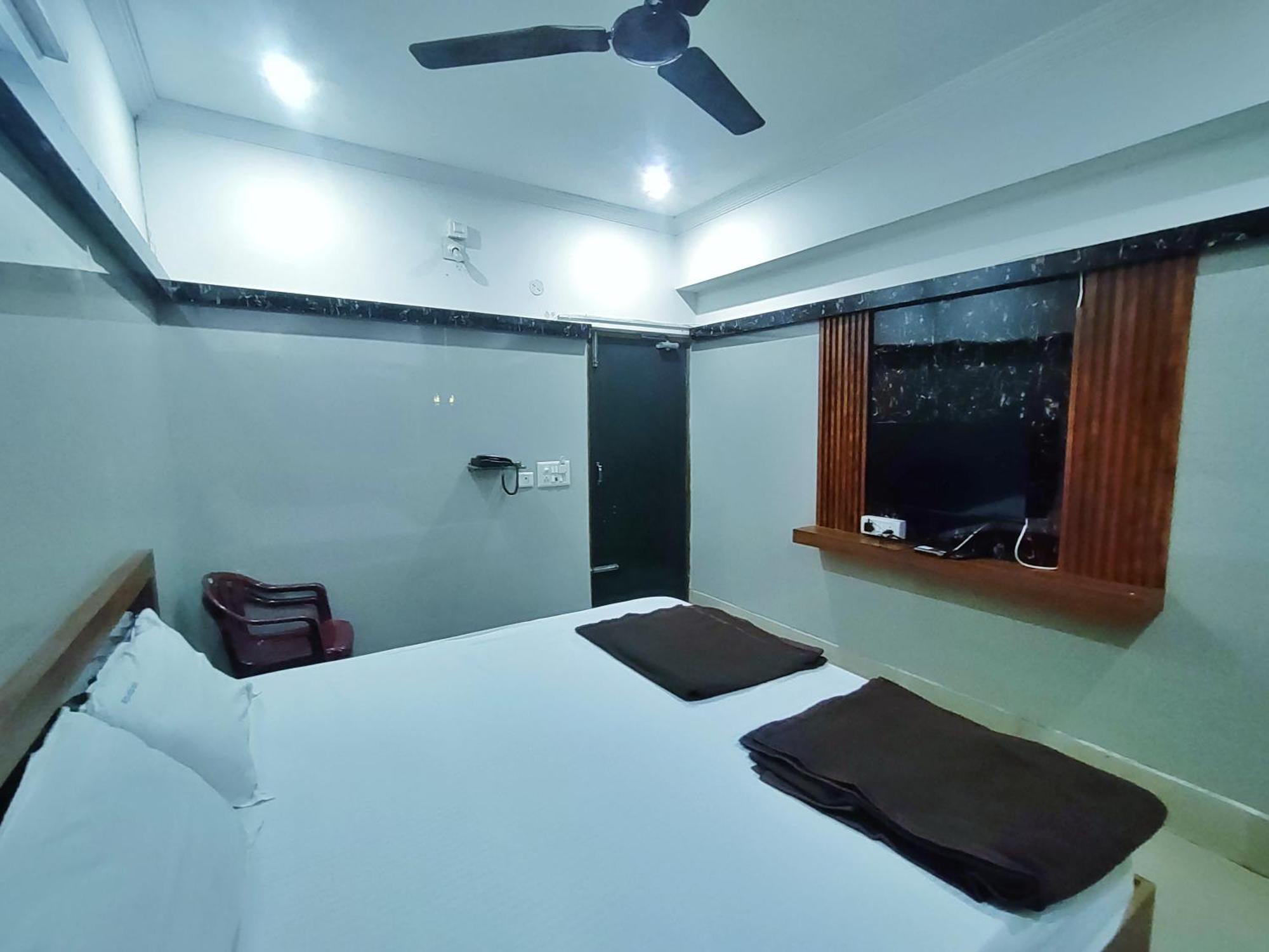 Govindh Heights Lodge *