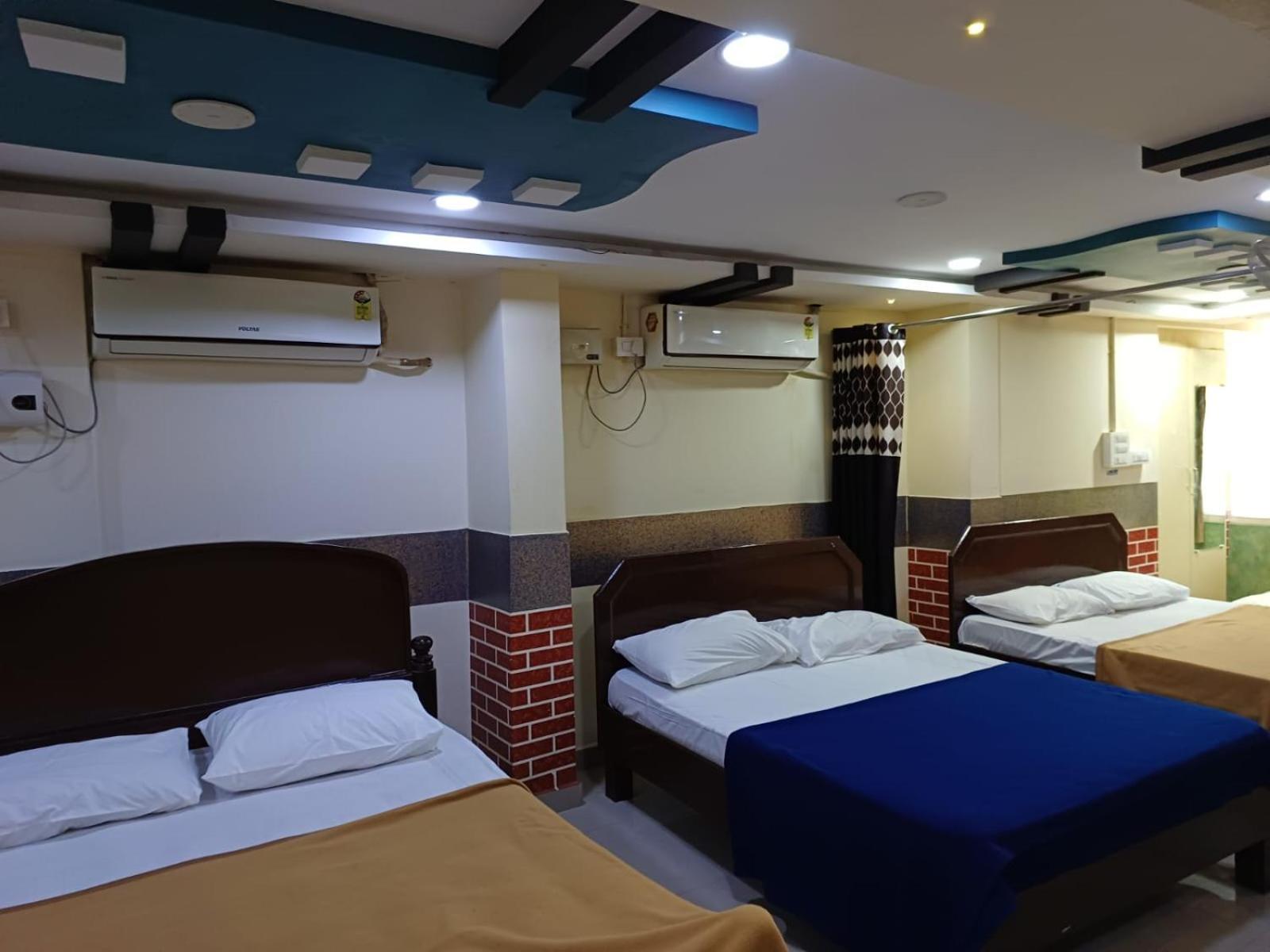 Nayath Serviced Apartments, Homely Stay For Families Since 2011 Close To Bus, Railway Stations, Near To Reliance Mart, Srinivasam Complex And Many Restaurants Fully Furnished Kitchen Pet Friendly *