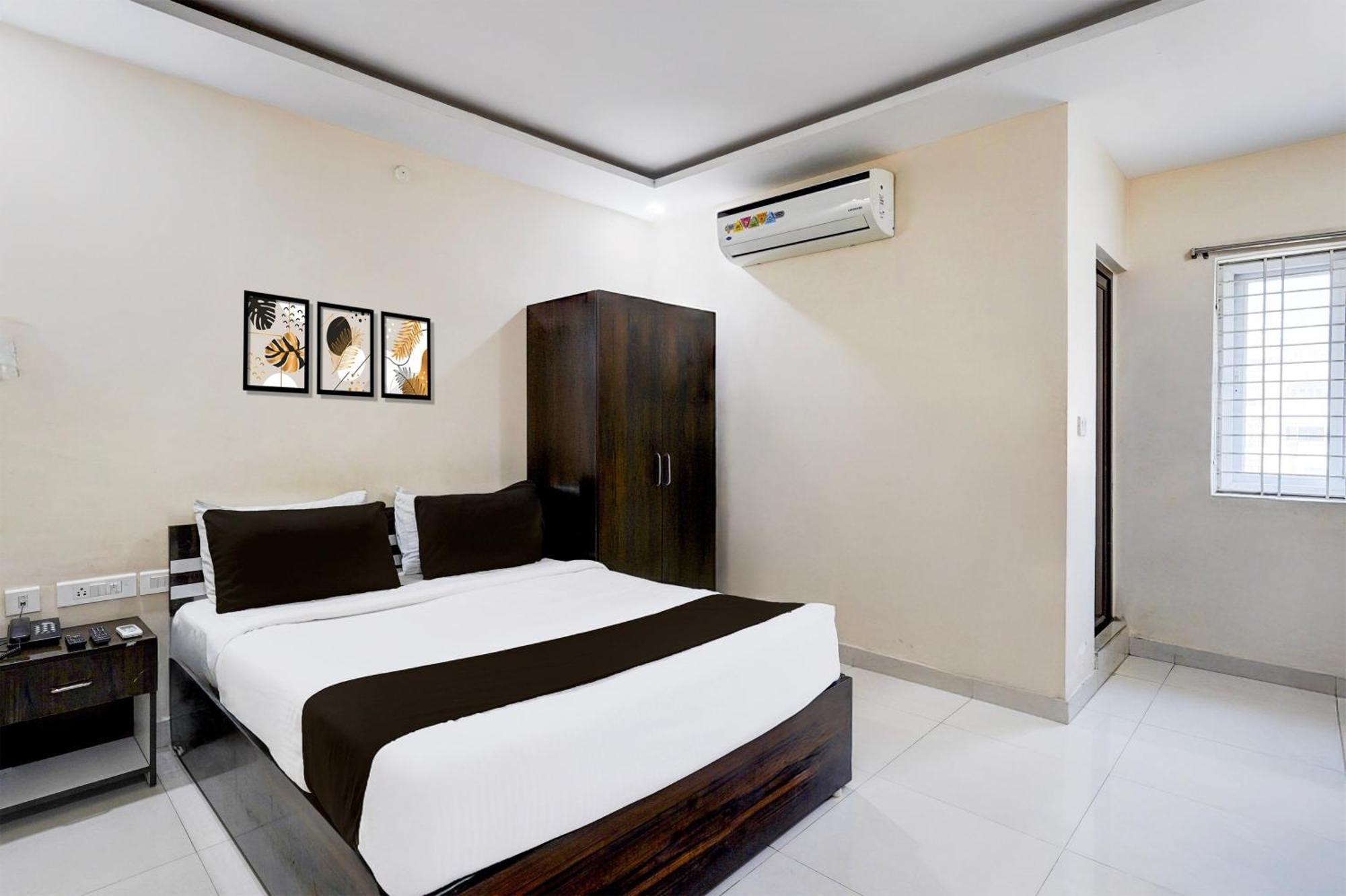 Hotel Super Collection O Tirumala Road Near Alipiri