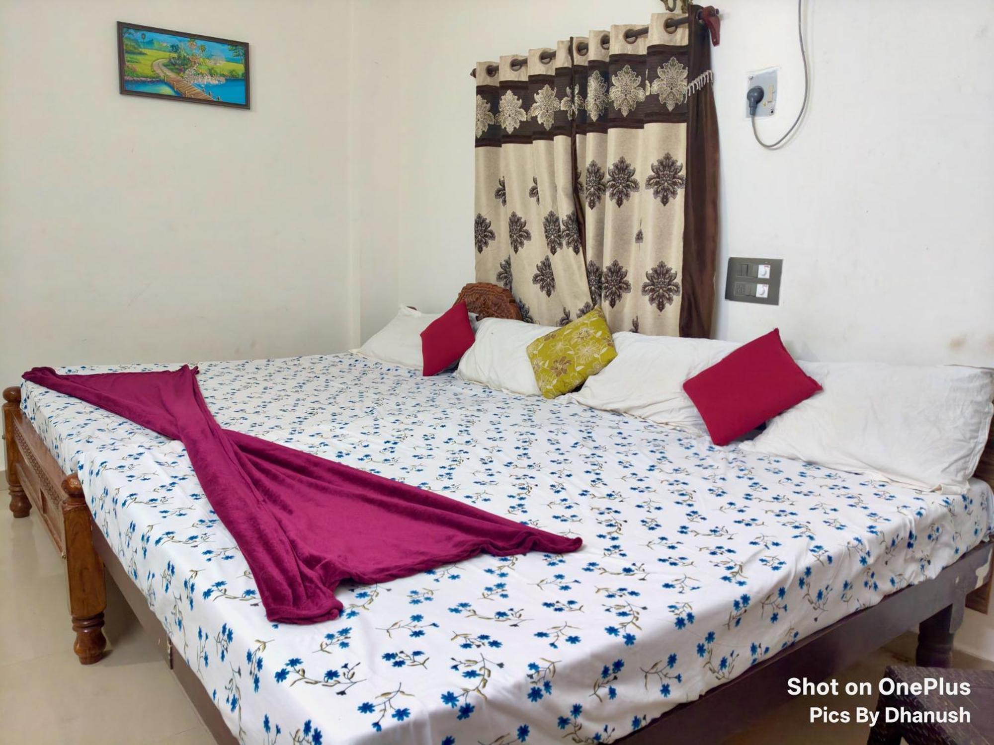 Homestay Annamaiah & - - Food Service Tirupati