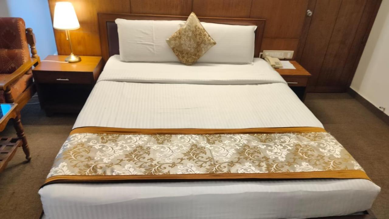 Plr Grand Hotel Tirupati