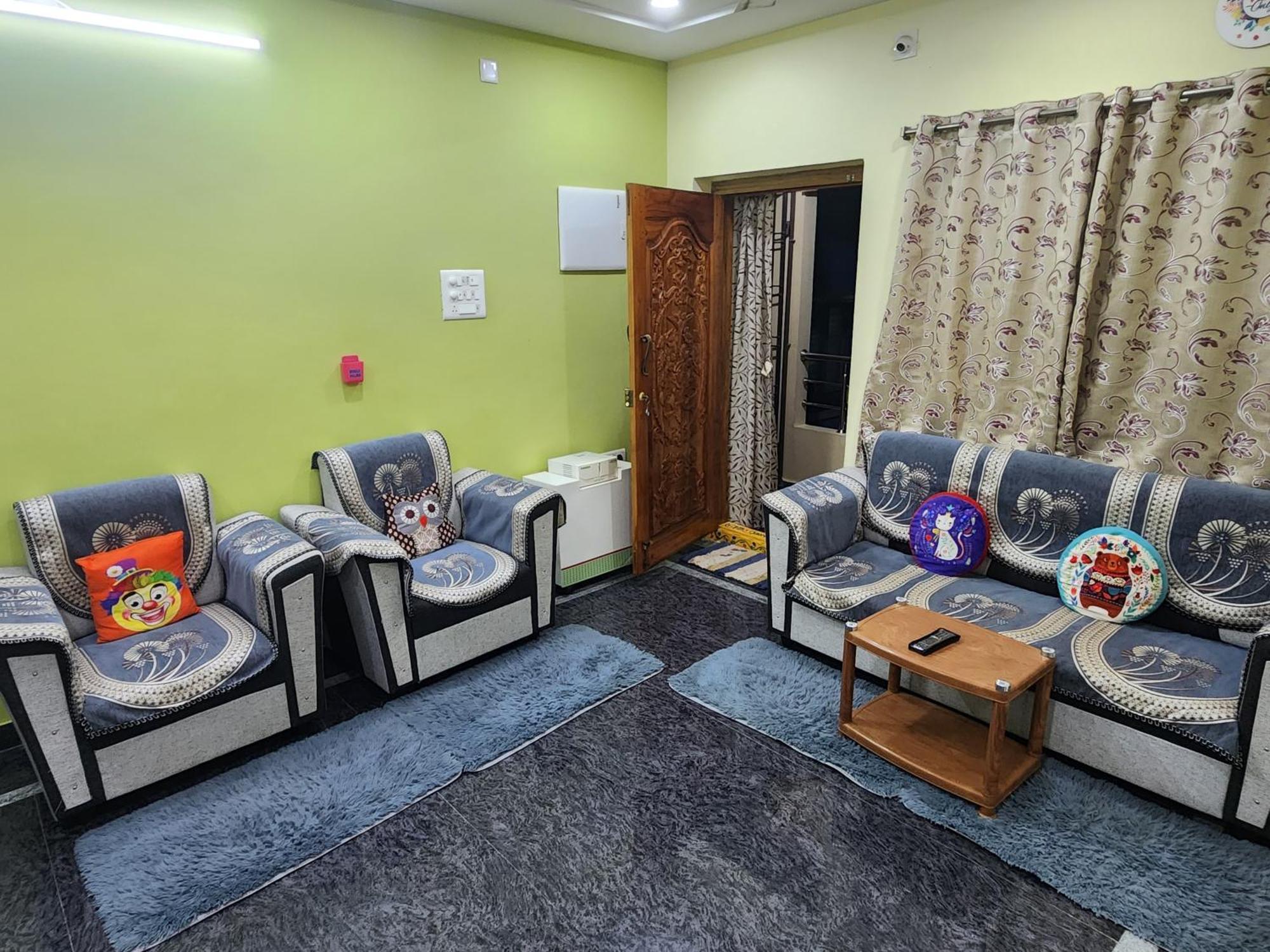 Sri Sakthi - Beyond The Expectations- 10 To 15 Minutes Drive From Railway Station And Bus Station Hotel Tirupati