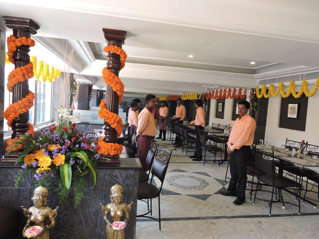 Hotel Plr Grand Tirupati