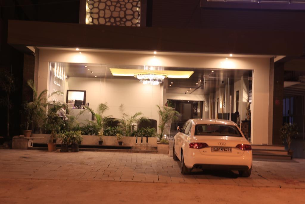 Regalia Hotel 3*