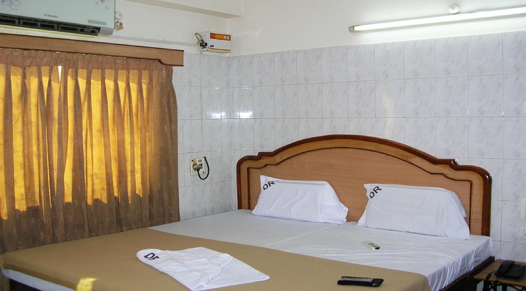 Durga Residency Hotel 2*