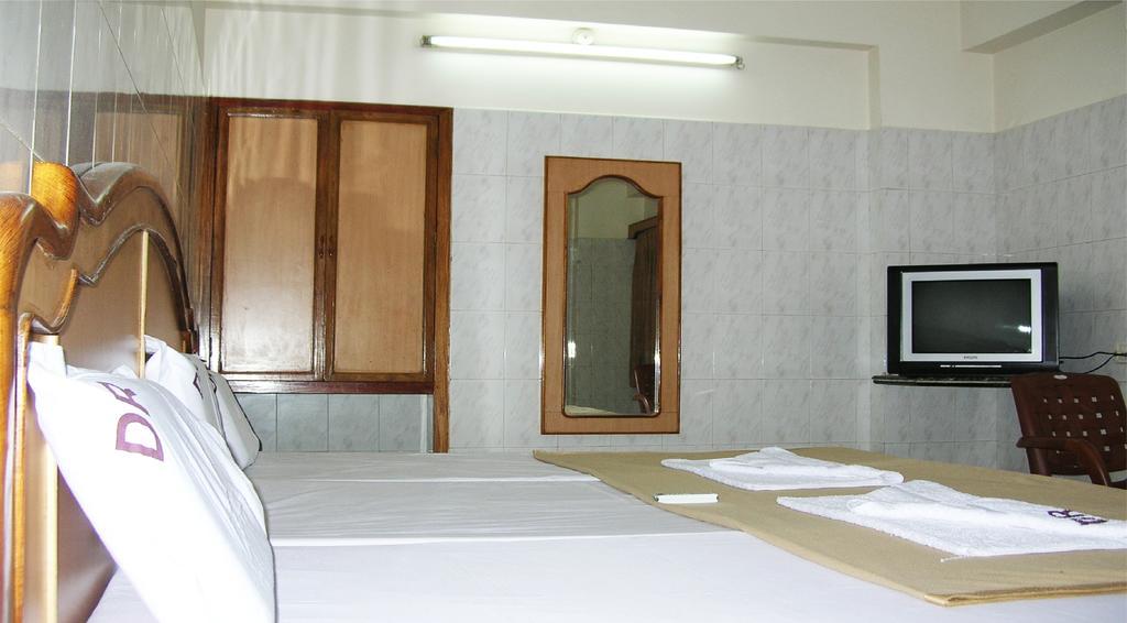Durga Residency Hotel 2*