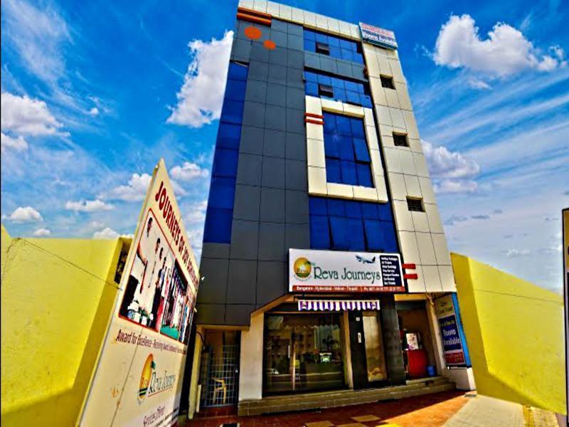 Reva Hotel 2*