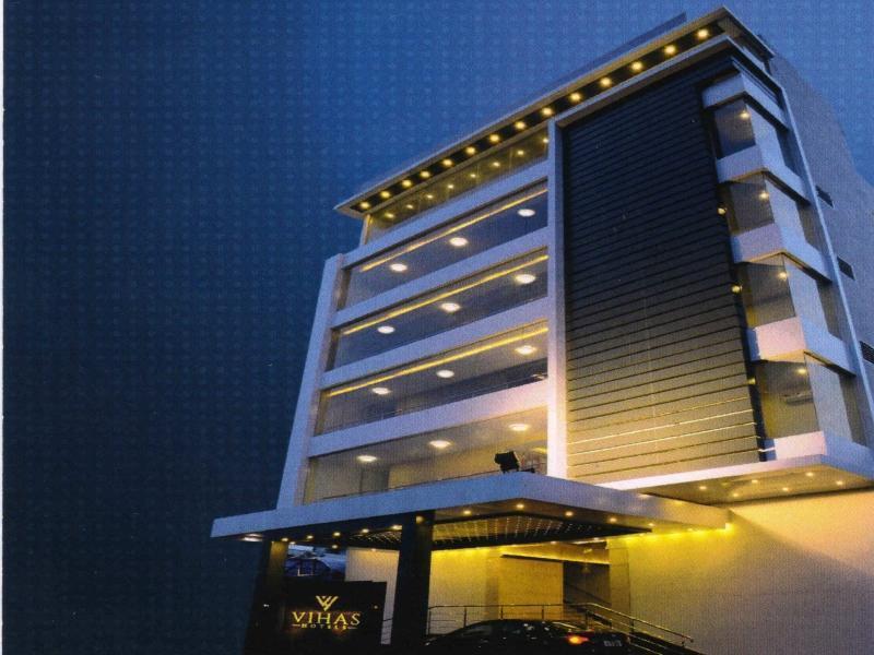 Hotel Renest 3*