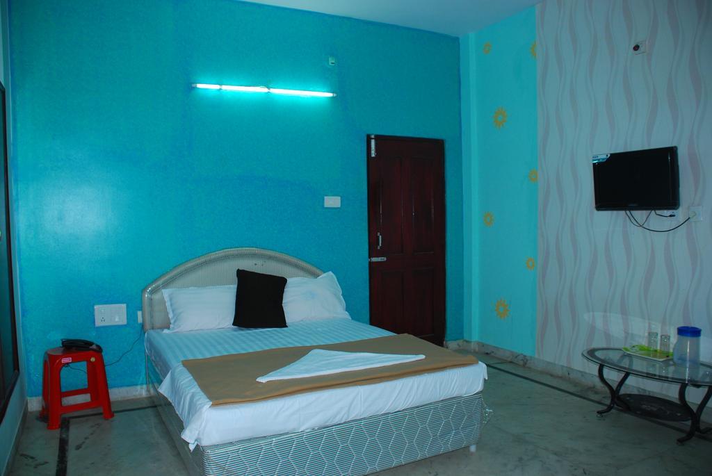 Jayalakshmi Residency 2*