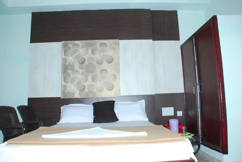 Hotel Jayalakshmi Residency