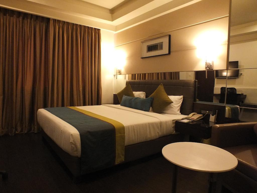 Regalia Hotel 3*