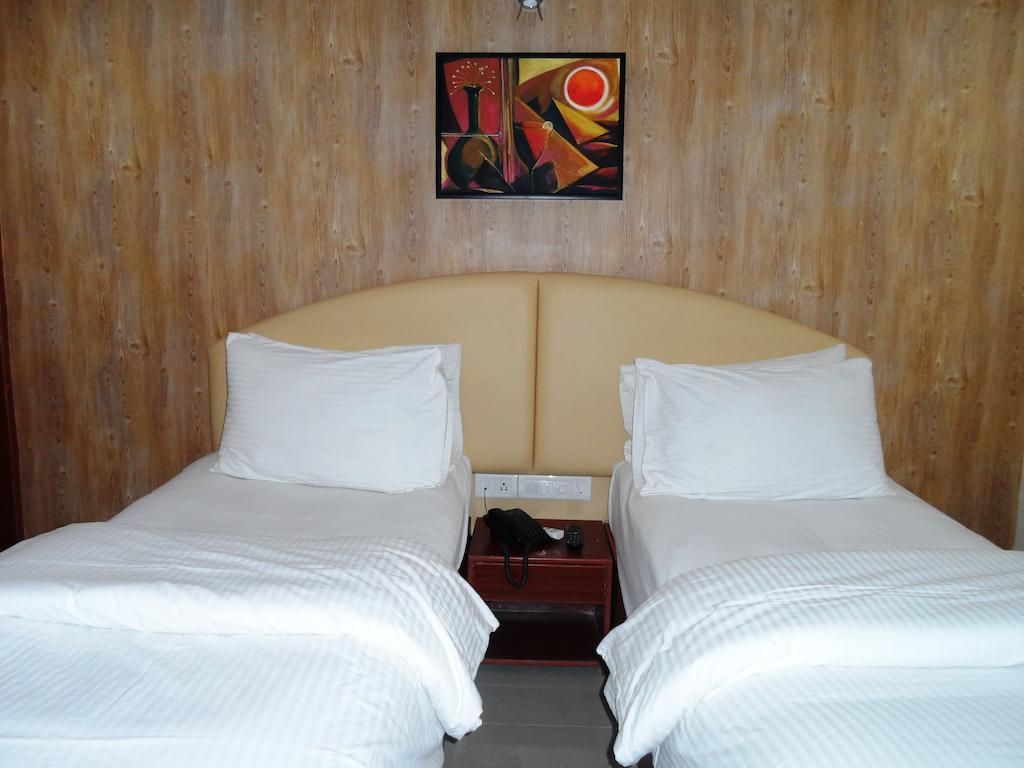 Hotel Kandy Plr