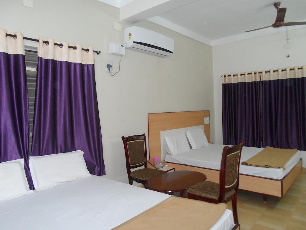 Hotel Pasuparthy Residency Tirupati