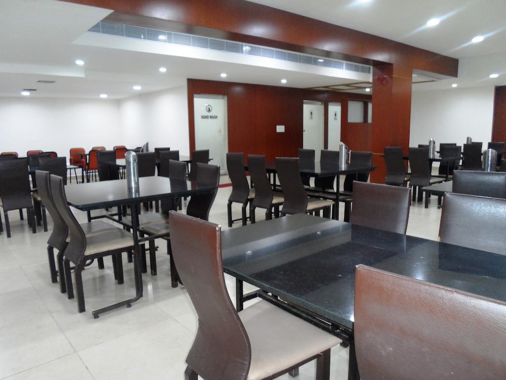 Hotel Bhimas Paradise