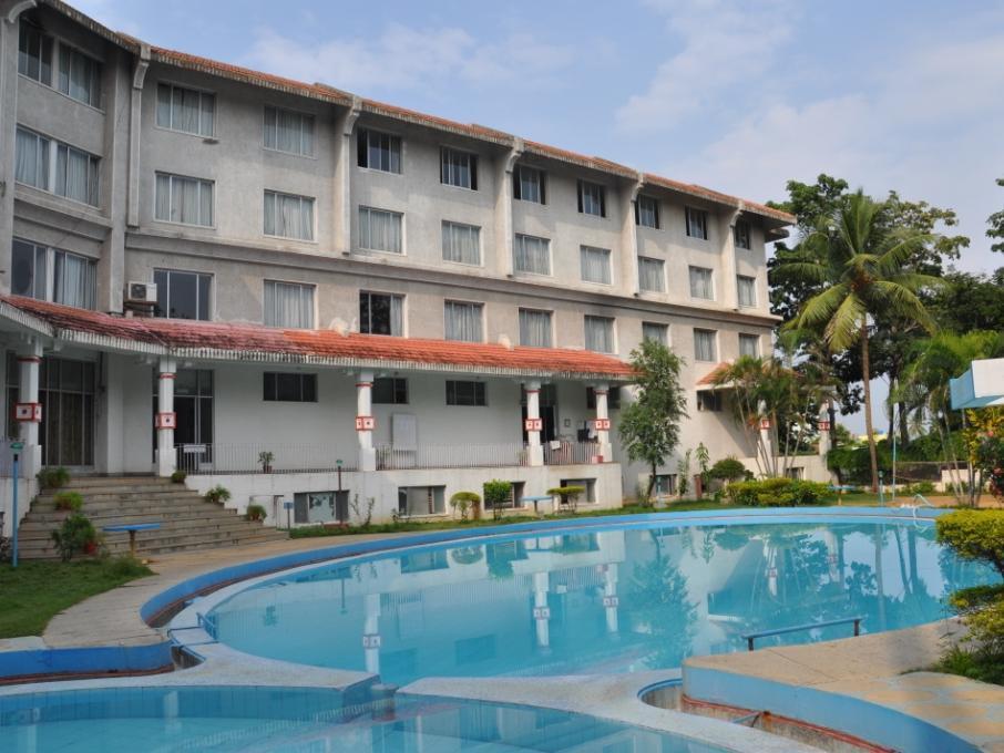 Hotel Ramee Guestline 3*