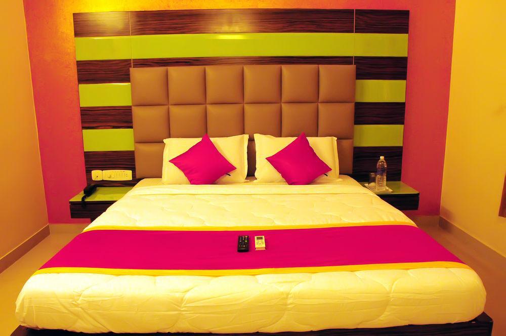 Oyo Srinivasam Annexe Hotel