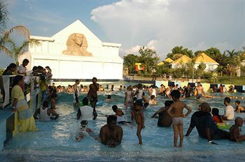Resort Grand World 3*