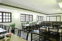 Hotel Oyo Opposite Reliance Mart