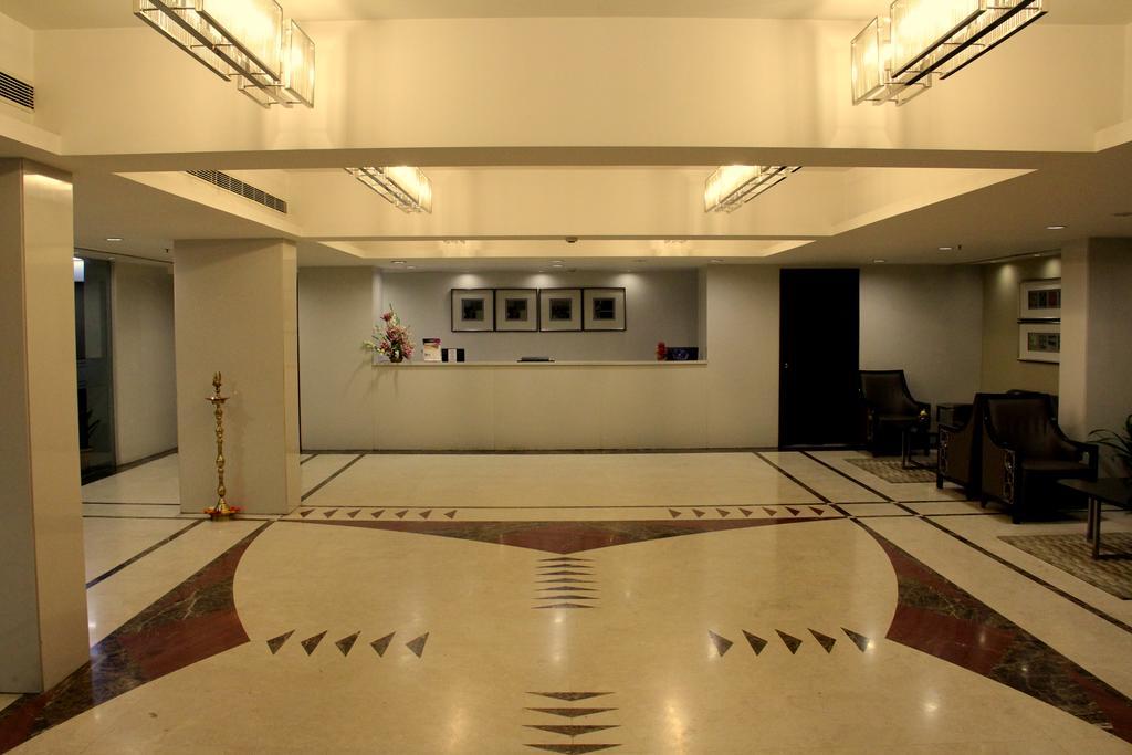 Hotel Minerva Grand