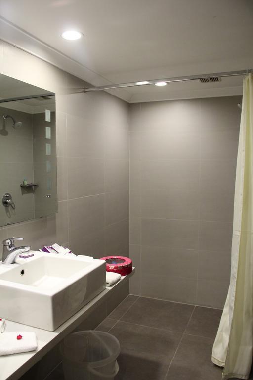 Hotel Minerva Grand 3*