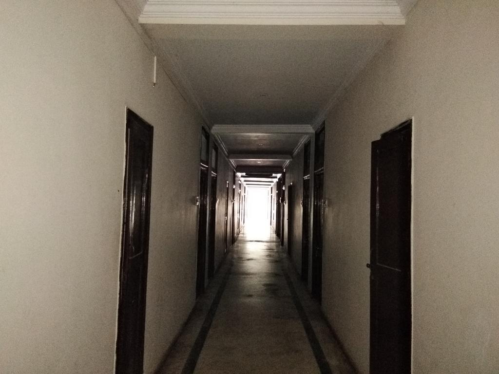 Poojith Residency * Tirupati