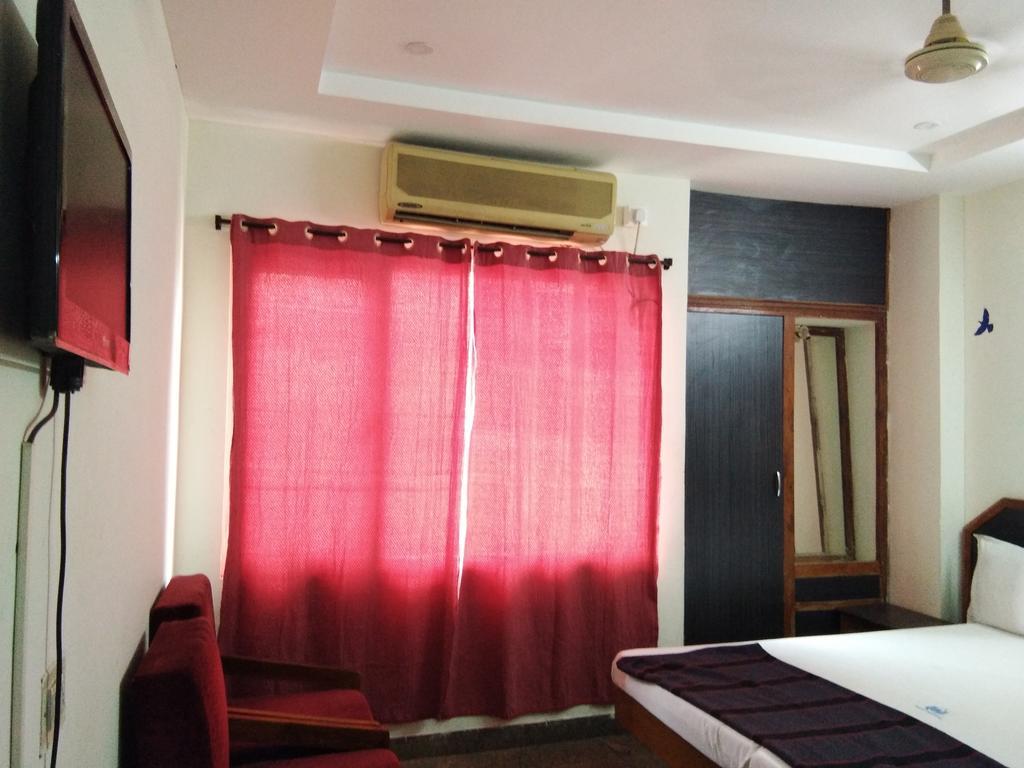 Hotel Poojith Residency *