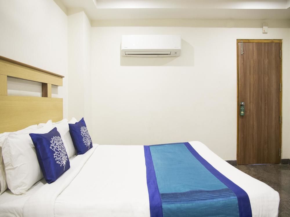 Oyo Srinivasam Complex Hotel Tirupati