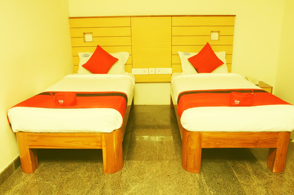 Hotel Oyo Srinivasam Complex