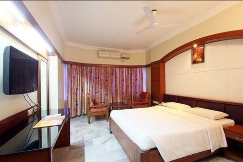 Plr Grand Hotel Tirupati
