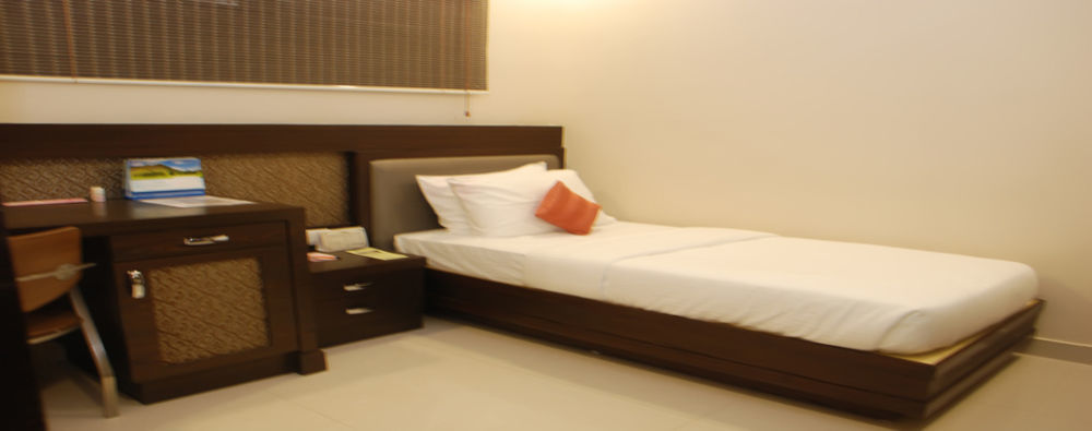 Bed & Breakfast Harsha Residency Tirupati