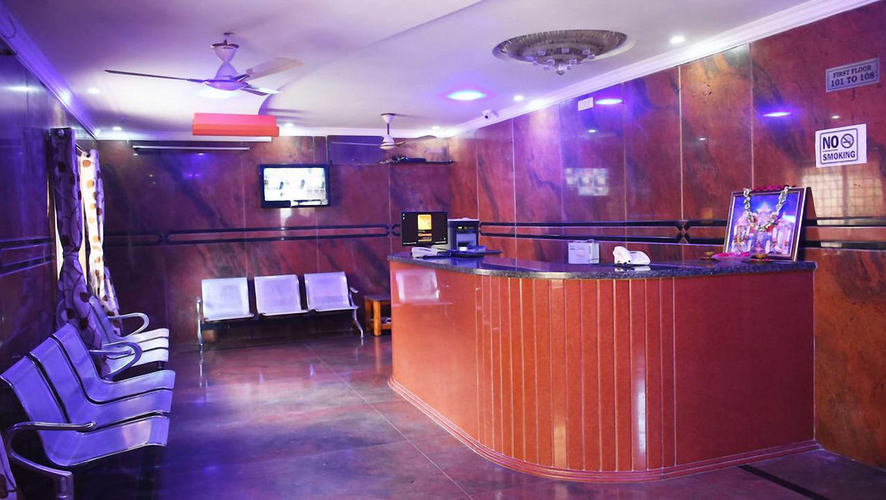 Hotel Govind Heights 2*