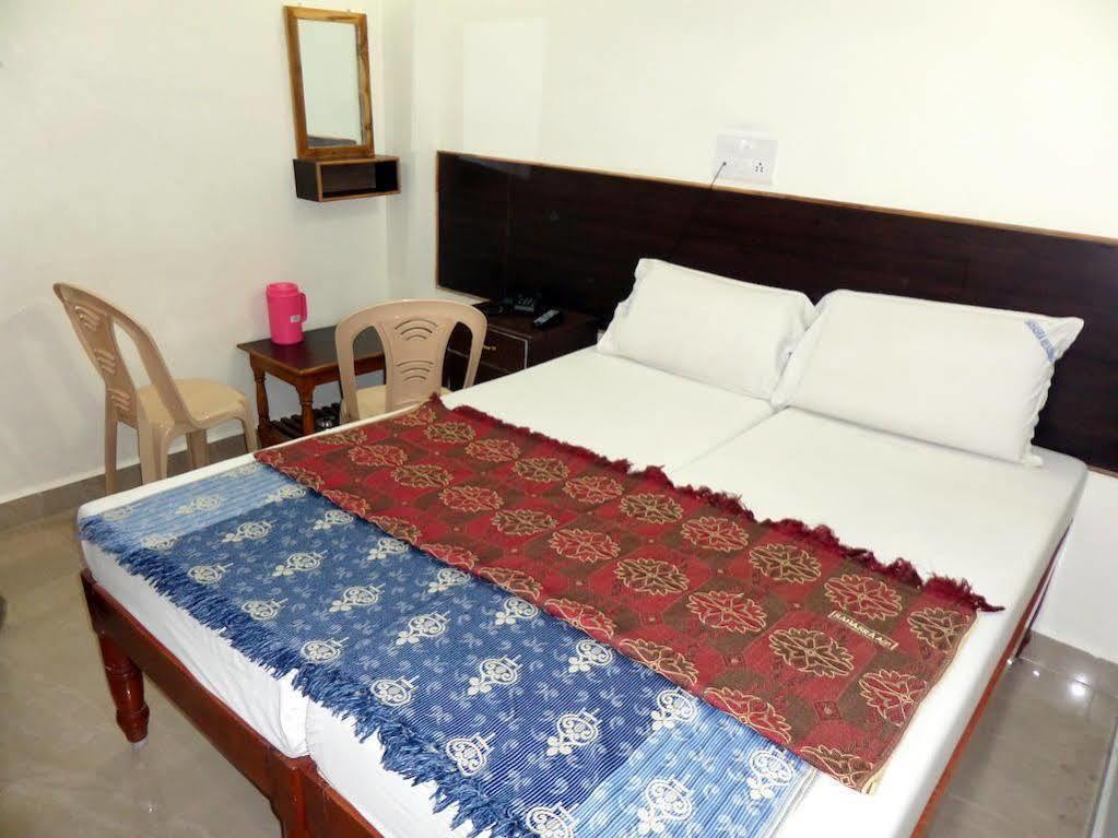 Sahasra Residency Lodge *
