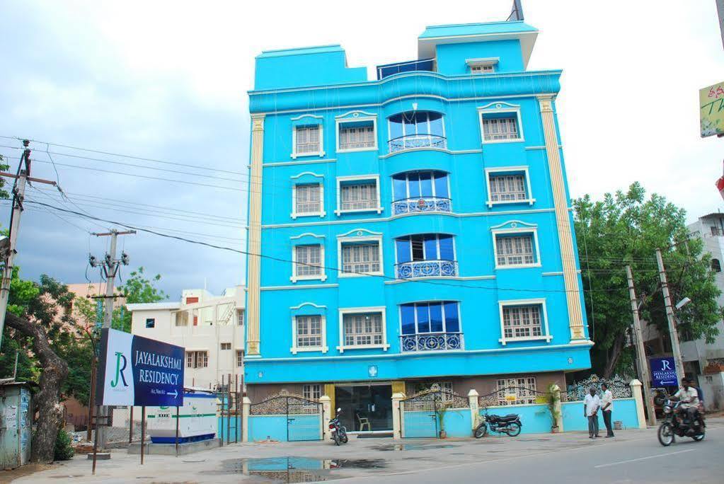 Hotel Jayalakshmi Residency 2*