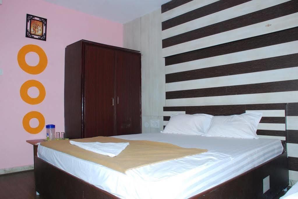 Hotel Jayalakshmi Residency 2*