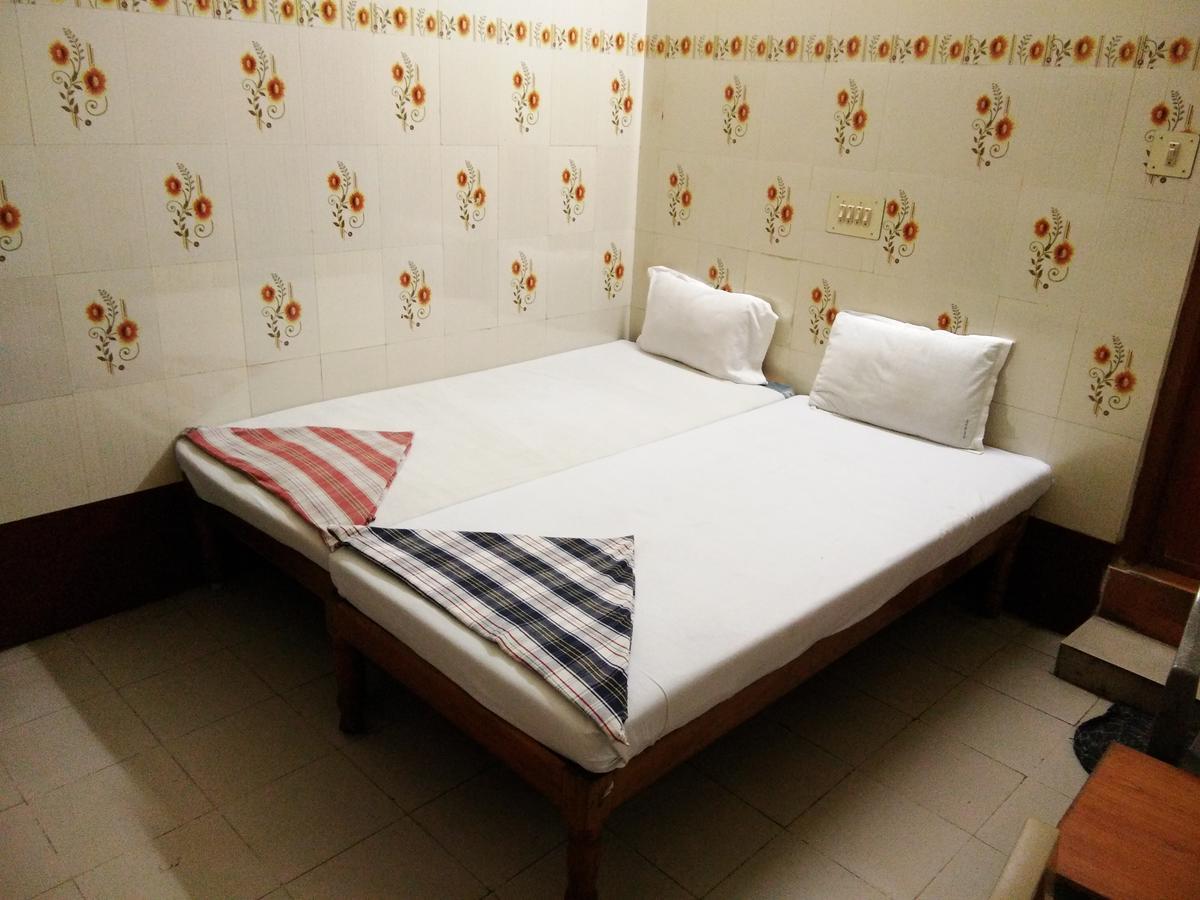 Sriram Lodge