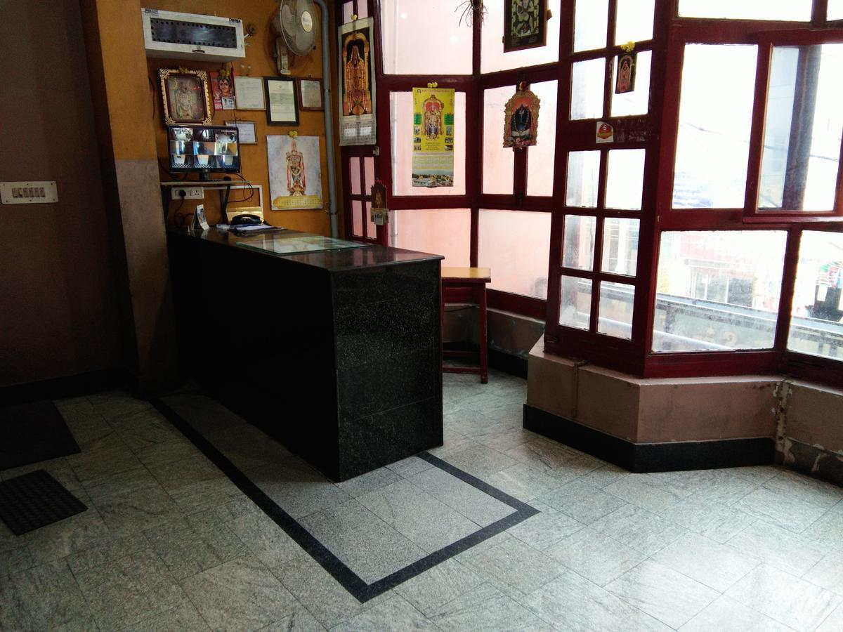 Sriram Lodge