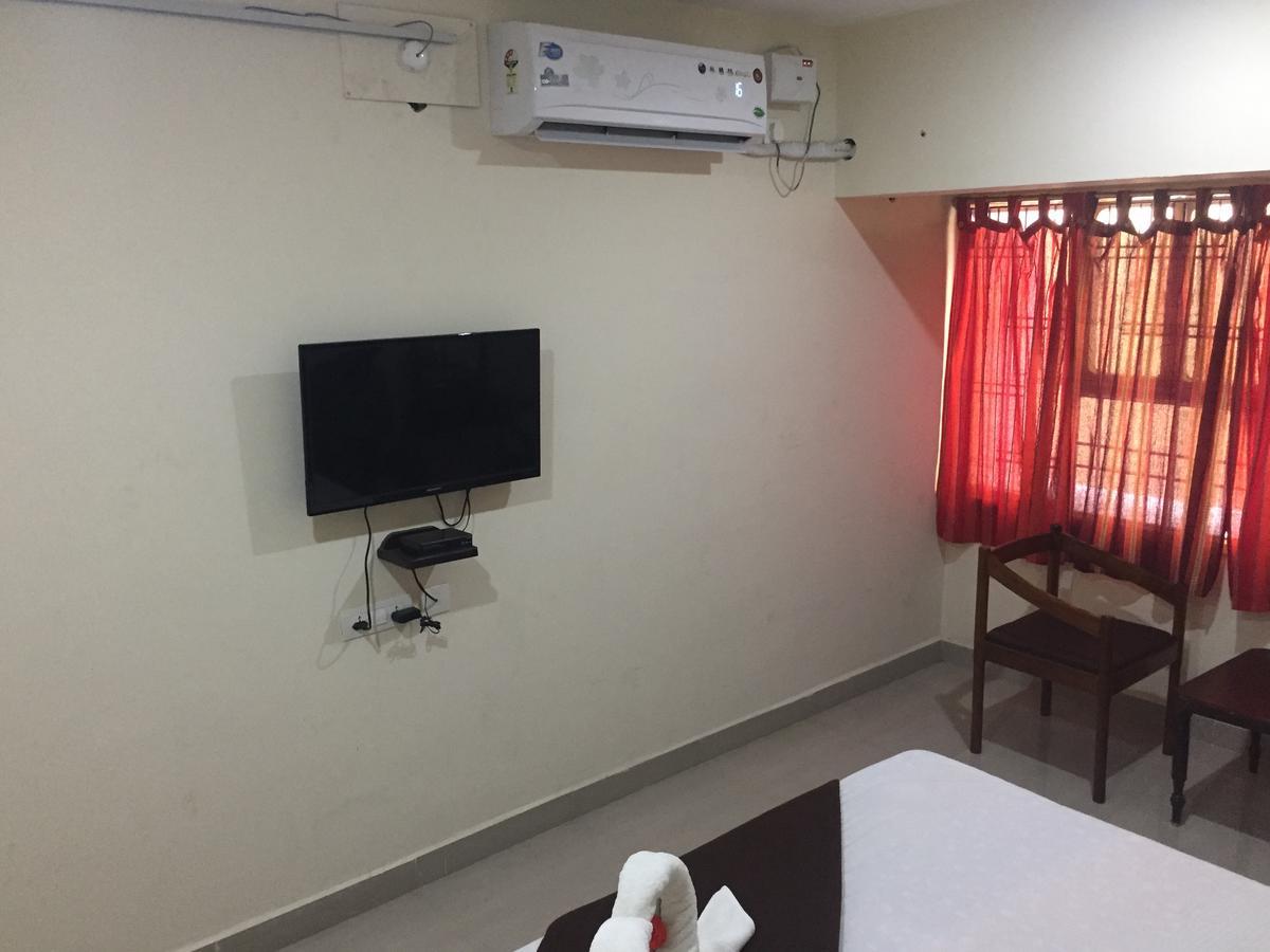 Nithin Krishna Hotel Tirupati