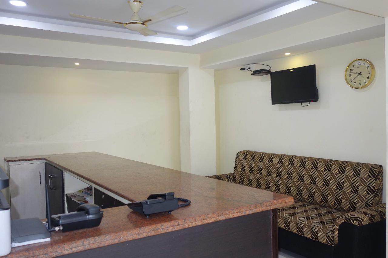 Nithin Krishna Hotel Tirupati