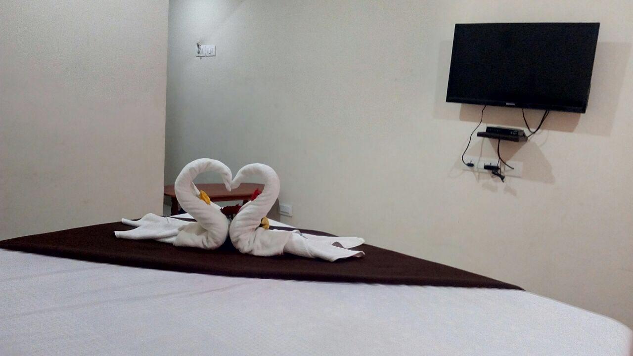 Nithin Krishna Hotel